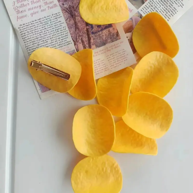 1PC Creative Simulation of Potato Chips Acrylic Hair Clips Funny Sweet Girl Snacks Interesting Girl Accessories