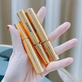 Mascara làm dày và dài mi Browit By Nongchat 7