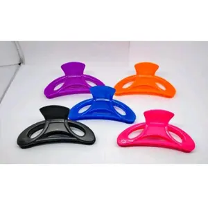 3PCS JEPIT PISANG SALON BOLONG WARNA SATUAN