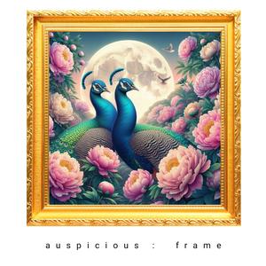 กรอบรูป มงคล นกยูงคู่ เสริมฮวงจุ้ย โชควาสนา ความรัก และ ความสำเร็จ