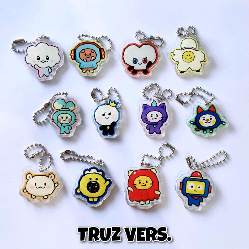 Treasure Truz Minini Gantungan Kunci Akrilik Chains Key Chains Key ...