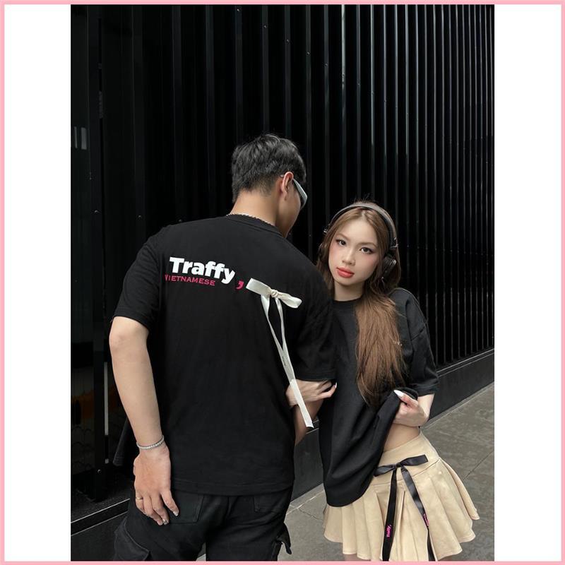 JESADSHOP Áo thun đính nơ form rộng Traffy Tee Ribbon Black Gonz.brand 2