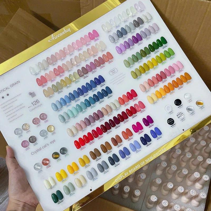 Sét 126 màu Aivenhuy, hàng chính hãng , Sét tặng kèm bảng màu bass & top , hội tụ đầy đủ tông màu thạch , nhũ , mắt mèo , Gel nhện , gel xi măng , Gel metan , gel ánh trai ...mẫu chai sơn đẹp dung tích chai sơn 15ml , chất đặc mượt Sơn Gel