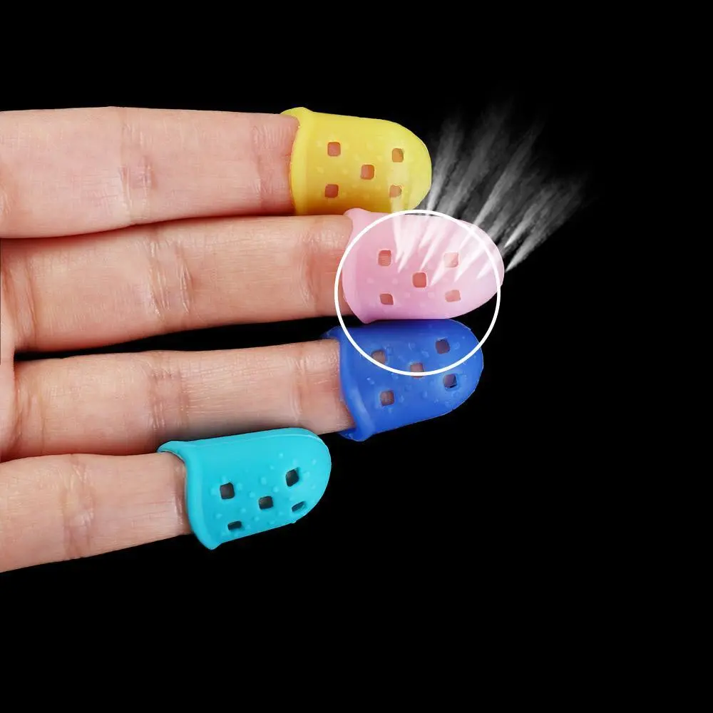 HQ923 4pcs/set Soft Non-Slip Guitar Fingertip Protectors Rubber Thimble Solid Color Silicone Finger Guards Guitar Accessories Sewing Cooking Tool Unisex