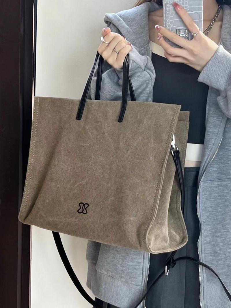 Product Introduction of Large Capacity Canvas PU Bag Ladies Shoulder Crossbody Multi Purpose Commuter Handbag Tote Bag For Women 3