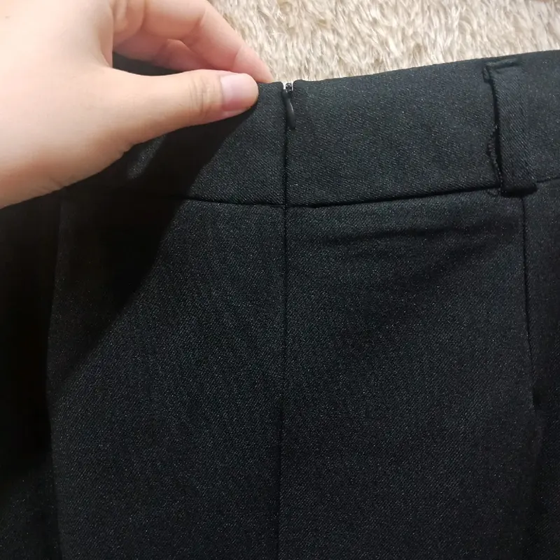 Rok kerja kantoran bahan kain A Line panjang HITAM dan biru navy wanita 1
