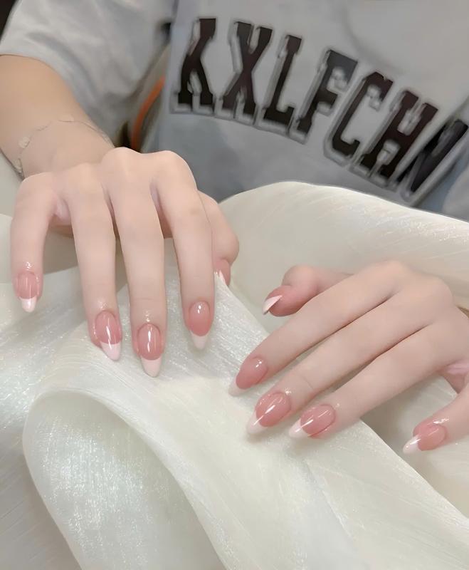 Vy____Shop Nail Box Mã 850 Bộ 24 Móng Thạch Trơn Mã - 8.5.0