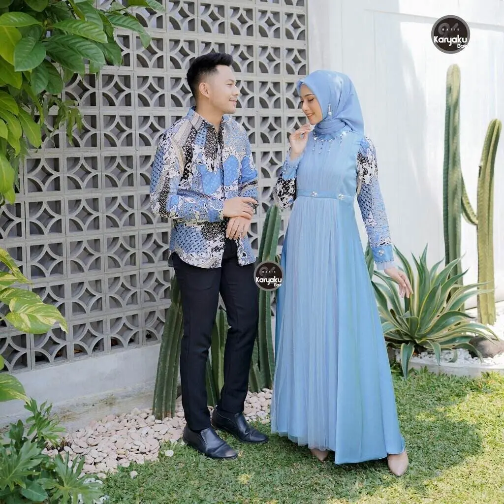 COUPLE GAMIS MODERN PREMIUM ICE BLUE BATIK KEMEJA PANJANG GAMIS WISUDA GAMIS KONDANGAN TERBARU KARYAKU [BISA BELI TERPISAH DAN CAMPUR UKURAN] Baju Katun Muslim Polos Wanita Pasangan Dress