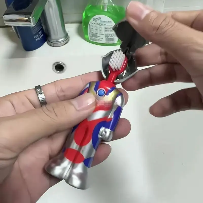 Ultraman Tiga Bouncy & Retractable Toothbrush - Ultra-soft Bristles for ...
