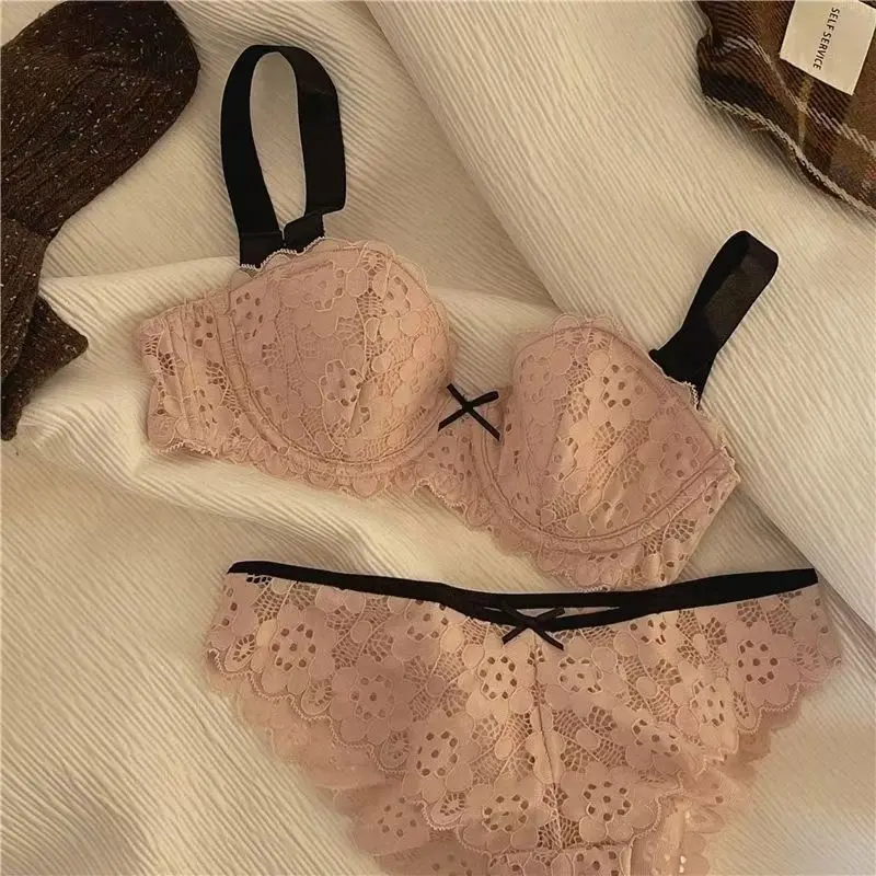 Women's Underwear New French Retro Lace Sexy Lingerie Women's Push-up Thin Bra Top Support Pure Desire Style Lace Bra Womenswear Comfort Maternity Innerwear