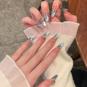 ラインストーン装飾フェイクネイルキット（ツール付き）、30枚入り光沢あるアーモンド型接着ネイル、女性と女の子のためのDIYネイルアート、エレガントな貼りネイルキット