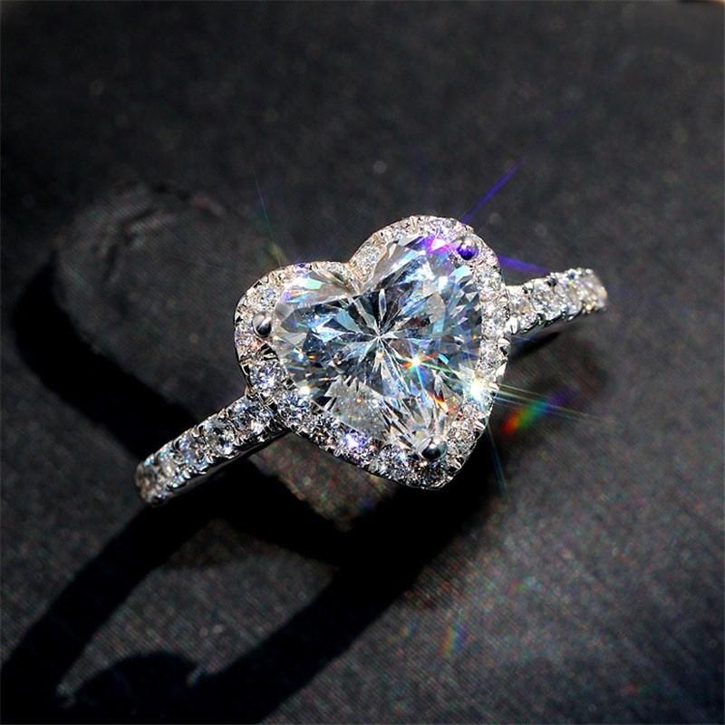 Product Introduction of New Hot Selling Fashion Creative Love Zircon Ring Valentine's Day Gift Couple Heart-shaped Ring 6