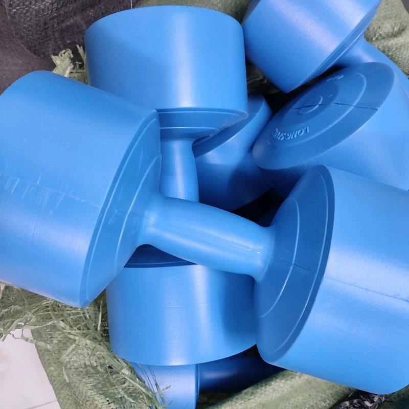 Bộ 2 chiếc tạ tay nhựa 8kg đã nhồi ruột