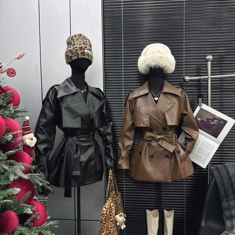 ￼Áo Manto Da Bóng Tay Dài Bồng Phong Cách Cá Tính Sang Trọng Thời Thượng TM04 - TagMe Jacket Kem Top Đỏ 0