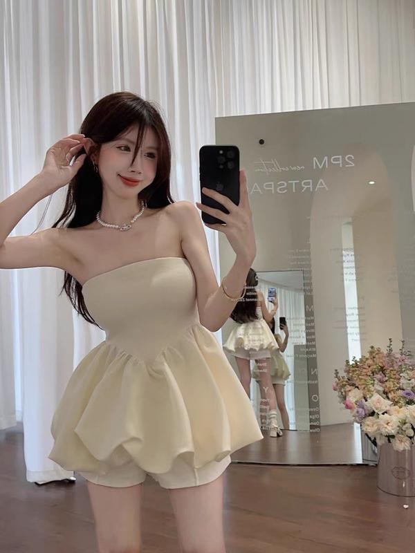 ÁO CUP QUÂY VẠT NHỌN , CÓ ĐỆM MÚT , BO CHUN SAU LƯNG