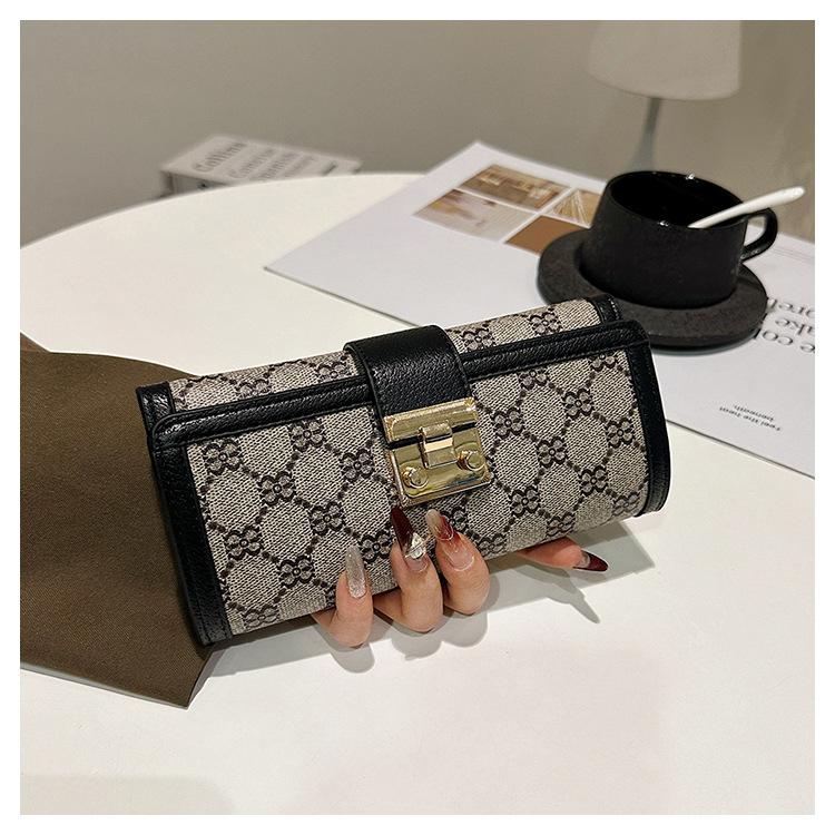 Product Introduction of Ladies' Short, High Appearance, Multi Slot, Three Fold Buckle, Hand-held Long Wallet 22