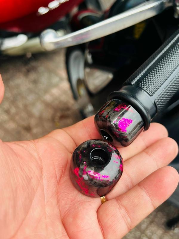 Gù tay lái Carbon chống rung siêu đẹp, chất lượng cao dành cho mọi dòng xe  ( Giá 1 cặp ) Phụ Kiện Phụ Tùng