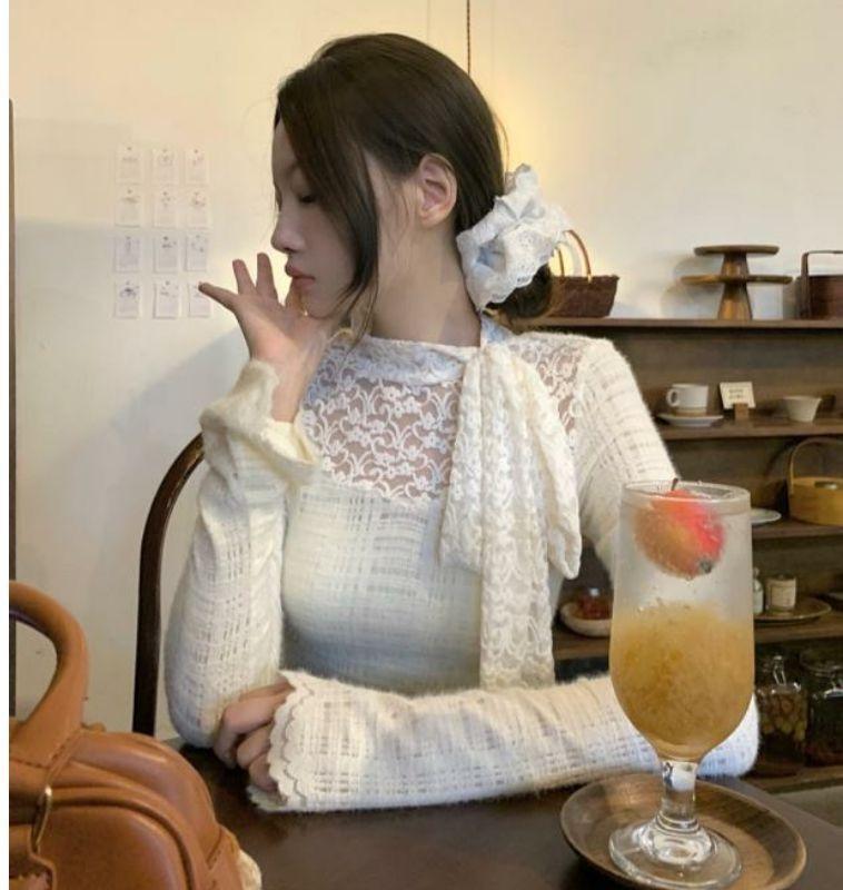 Product Introduction of Áo Ren Thiết Kế Phong Cách Pháp, Dành Cho Nữ, Dáng Ôm, Bộ Sưu Tập Thu Đông, Hàng Mới Về 2024, Dễ Thương Và Gợi Cảm, Áo Mặc Trong Giấu Kín Sơ Mi Women Top 22