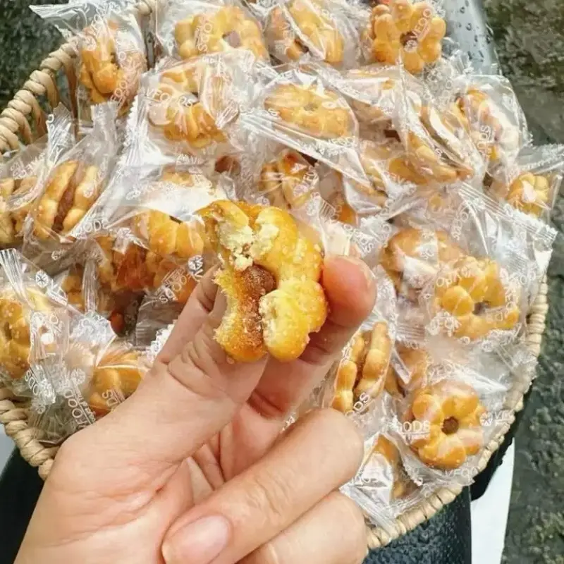 1 kg bánh bông mai nhân mứt khóm nhà làm luong khomix hạt óc chó tươi điều Snack Food 2