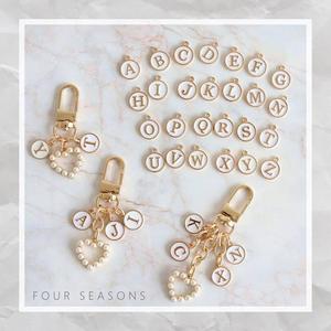 Key Chain Customization Simple English Letter Pearl Heart Keychain Hanging Piece Pendant Couple Accessories