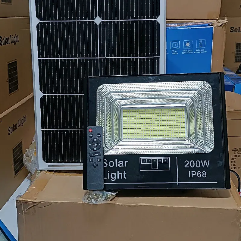 Đèn năng lượng mặt trời 200w-300wcao cấp tấm pin mono 35w 2
