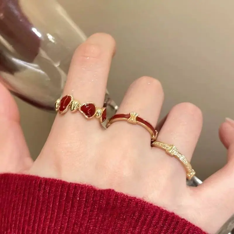 Lucent_ 20252025 New Sweet Cool Layered Wine Red Ring for Women Geometric Irregular Fashion Versatile Open Ring Index Finger Ring Trendy