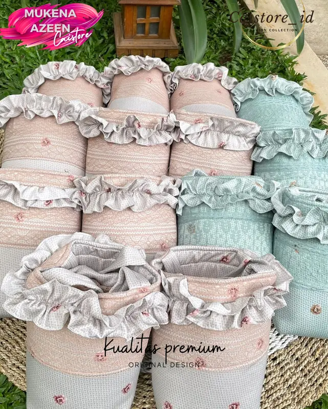 Mukena Azeen Alfurqon Dewasa Silk Renda Mewah Premium Cantik Adem Nyaman  Free Pouch Traveling Muslim Bawahan Atasan Kombinasi Bunga 5