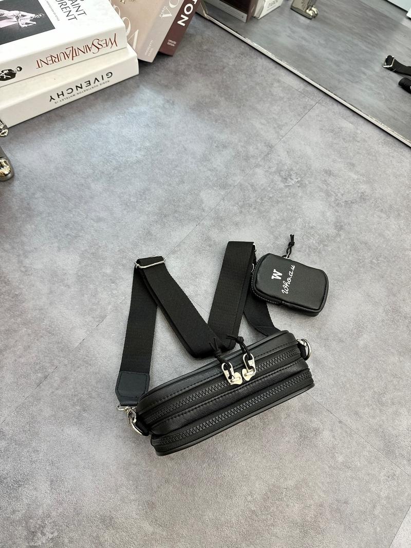 Product Introduction of Túi Đeo Chéo Thời Trang Nam Nữ Chất Liệu Da Si Size 18*11.5*5.5Cm Bag Đeo Vai Nhiều Ngăn tuideo cheonam Nhung Đồng 6
