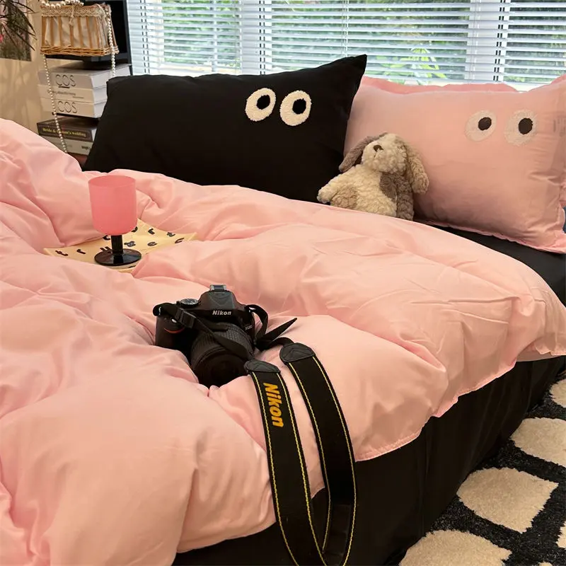 Bộ Vỏ Chăn Ga Gối Bốn Mảnh, Thêu Khăn Mắt Màu Hồng Hoa Anh Đào, Không Cotton Và Cotton Nguyên Chất, Ga Trải Giường Đơn Giản, Thích Hợp Cho Học Sinh, Bao Gồm Bộ 3 Món