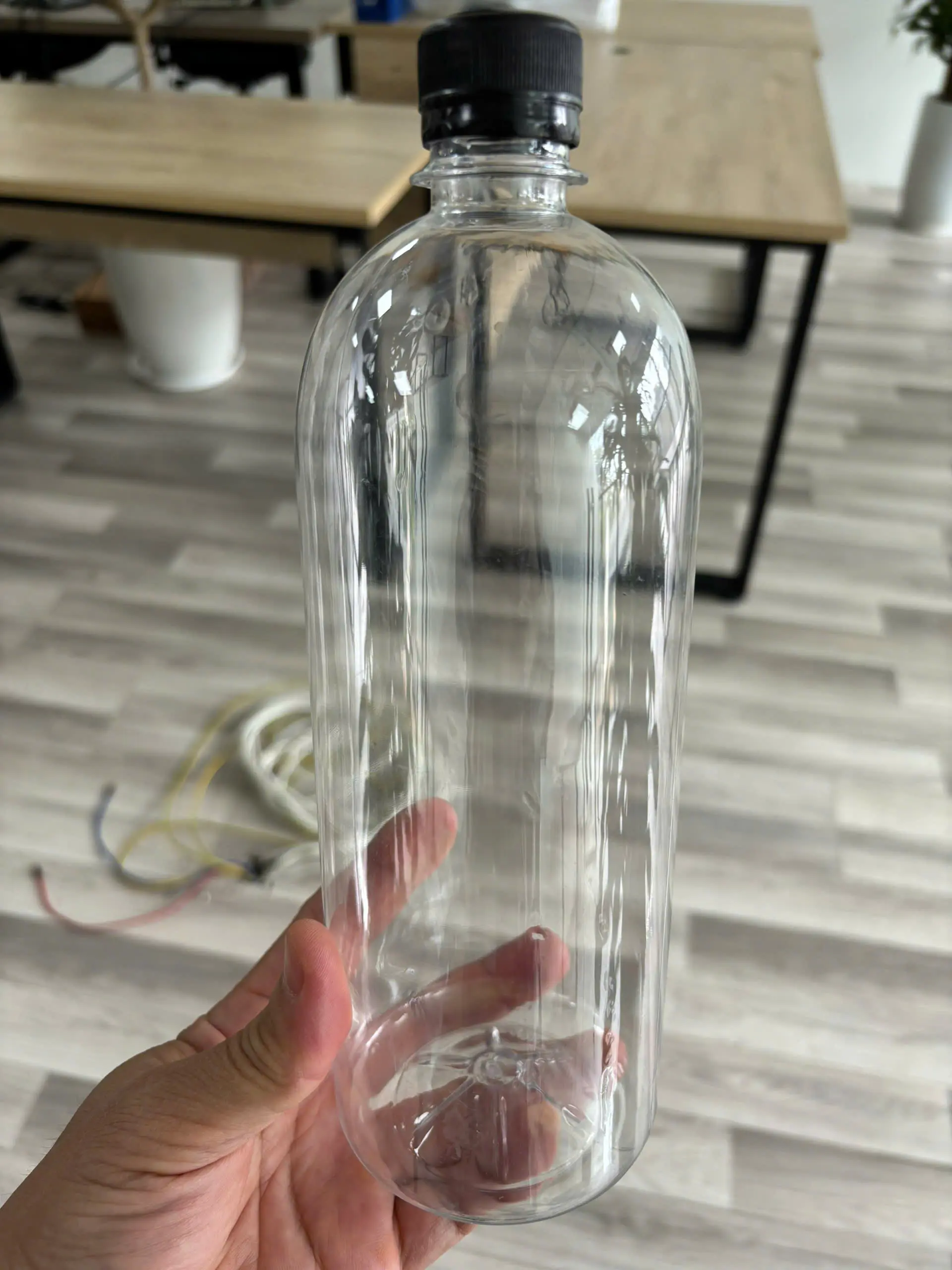 Chai PET dung tích 1 lít, nhựa nguyên sinh, không BPA, an toàn cho sức khỏe