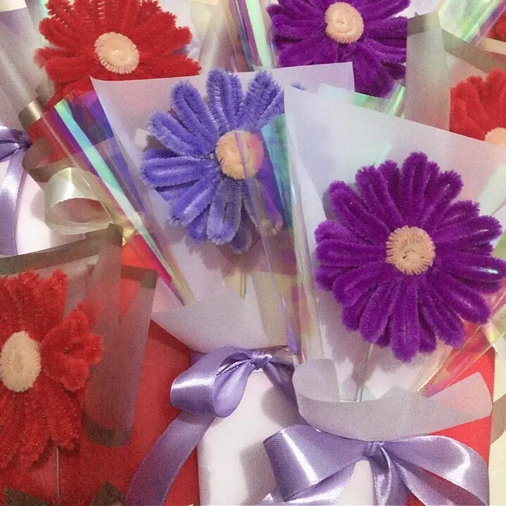 Bucket Bunga Pipe Flower 1 Tangkai/ Bucket Flower Kawat Bulu - Shop ...