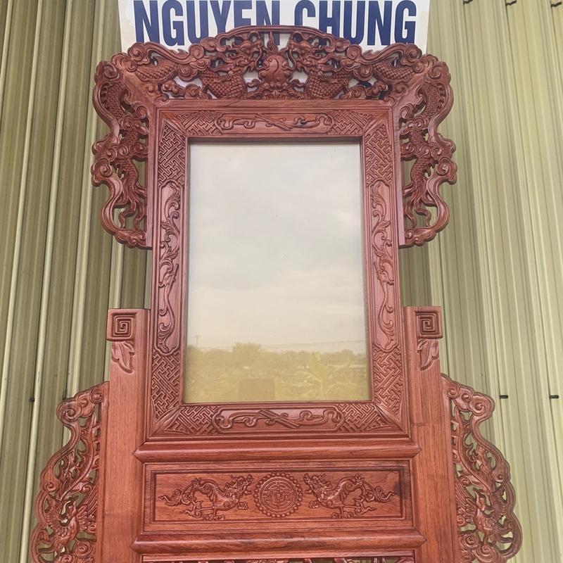 Khung anh rồng gỗ hương đá đục khung 0