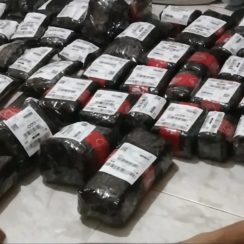 [150 GRAM] SAMBAL AYAM SUWIR BUNDA ALFI Cumi Food Balado 3