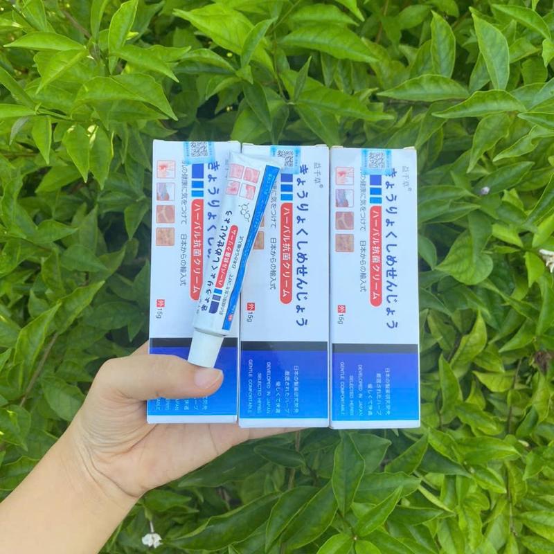 Kem bôi nấm ngứa nhật bản.hắc lào,tổ đỉa,á sừng,vẩy nến,côn trùng đốt… 0