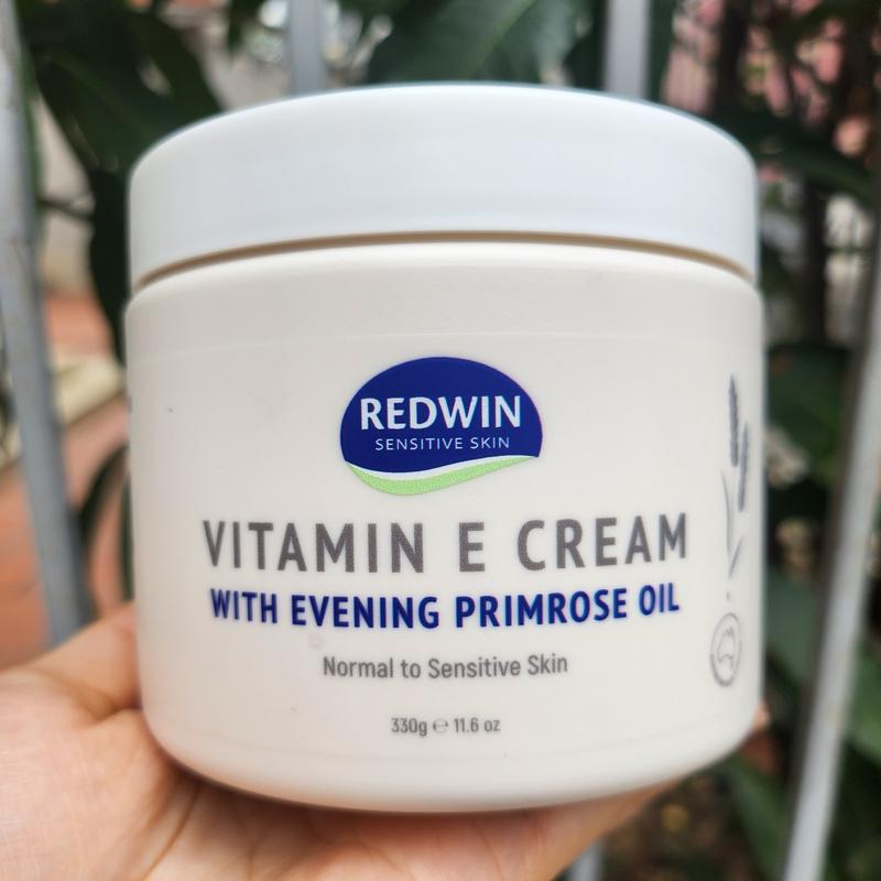 Mẫu mới Kem dưỡng ẩm Vitamin E Redwin 330g 330g Chăm Sóc Da Làm Đẹp Da