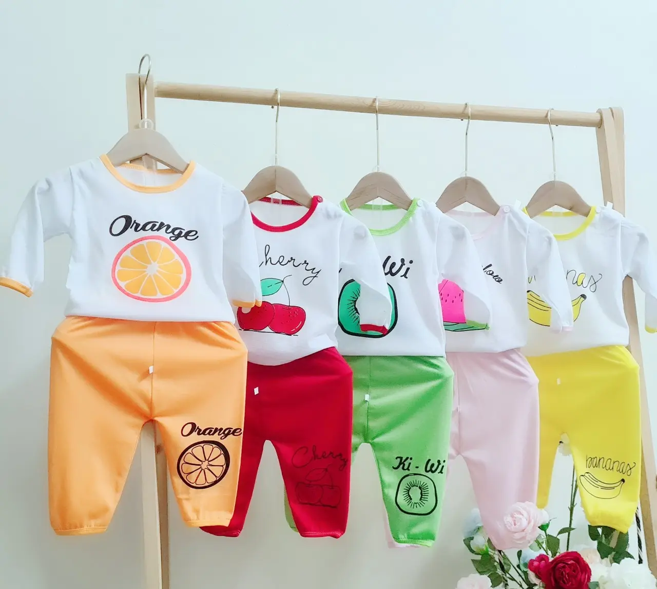 Set 5 bộ áo dài quần dài cho bé từ 3-12kg