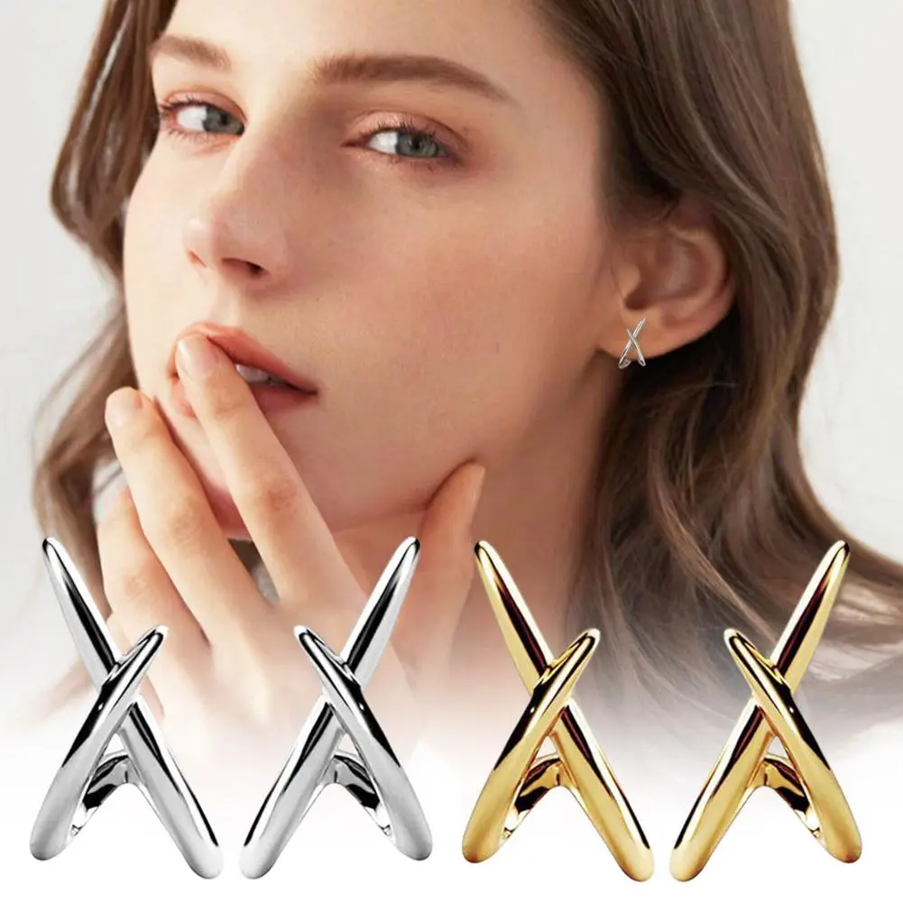 Women's Simple And Versatile Three-dimensional Earrings Geometric Personality Earrings