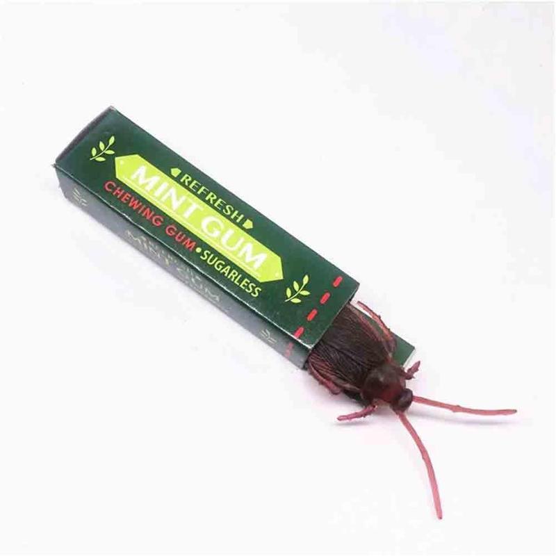 Product Introduction of Chewing Gum Imitation Cockroach Toy Simulation Prank T0A9 Tricky Cockroach Spoof Shocking Toys 16