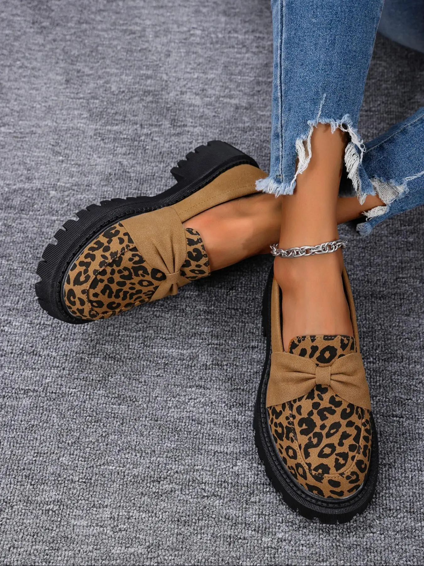Fashion Leopard Print Bow Decorated Loafers, Casual Comfortable Round Toe Slip on Loafers for Daily Wear, Female All-match Shoes for Spring & Fall, Girl