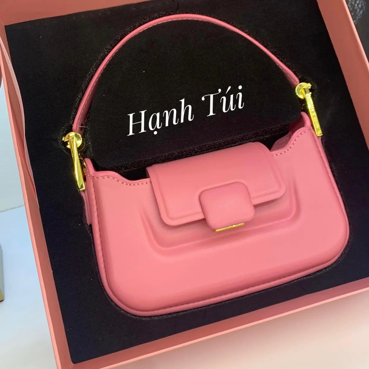 [FULLBOX] Túi đeo chéo khoá ô vuông hộp tim Bag Da Nữ Kem