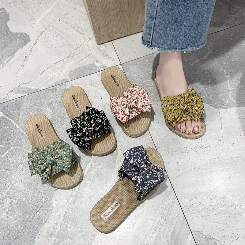 New Beach Outdoor Slippers for Women with Bowknot, Floral Design, Korean Style, Versatile, Non-Slip, Student Slide Sandals