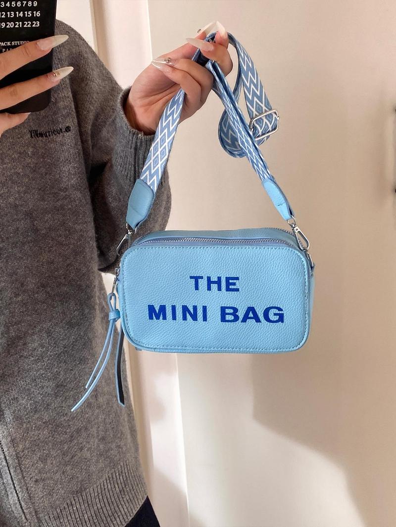 Product Introduction of Fashionable Letter Pattern Compact Crossbody Bag, Casual Versatile Zipper Beige Shoulder Bag for Women, Trendy All-match Commuter Bag for Daily Used,  Bags Crossbody, Everyday Bags 5