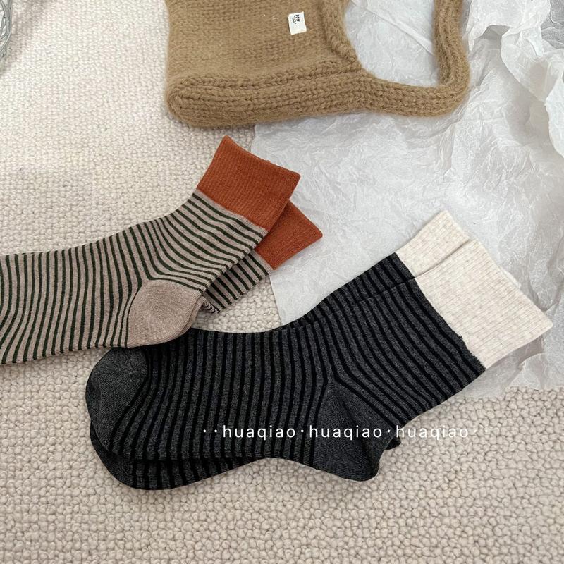 Product Introduction of Maillard Ins East Gate Contrast Color Screw Type Striped Socks Autumn and Winter Bunching Socks Leisure Tube Socks Girls Socks Outdoor Sport 6