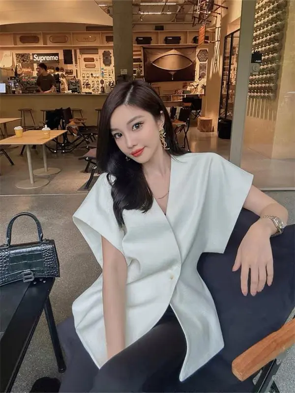 Áo chờm tay vạt chéo cúc vàng Nữ 2 - ECLIPSE CLOTHING 2