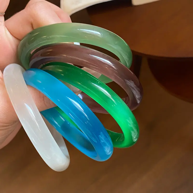 Solid color ice extracted jade pulp cat eye stone bracelet, new niche personalized design, plain circle bracelet, high-end and versatile bracelet