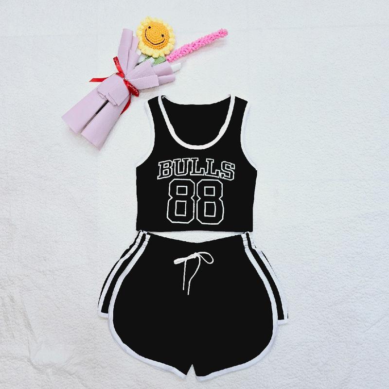 Sét bộ áo ba lỗ croptop dáng ôm in chữ và số 88 cộng quần short viền sọc hai bên dễ thương dành cho phái nữ Women Thun Voi Nhung Kem Sen Lịch Tre 3