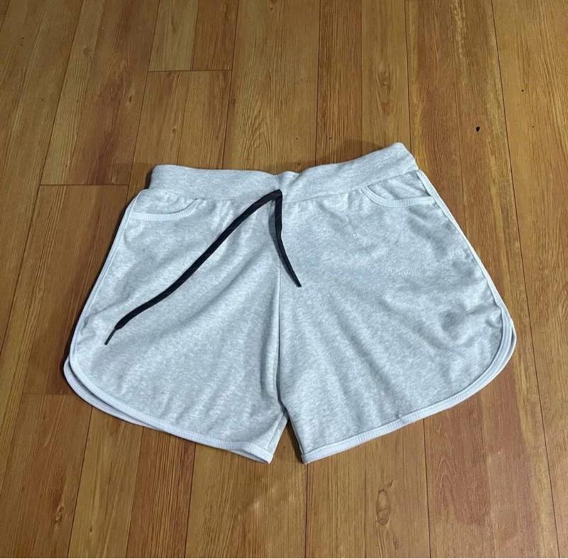 Product Introduction of Combo 3 Quần đùi nữ viền sọc thể thao mặc nhà đủ màu sắc, quần short ngắn có dây rút.50 kí mặc vừa 31