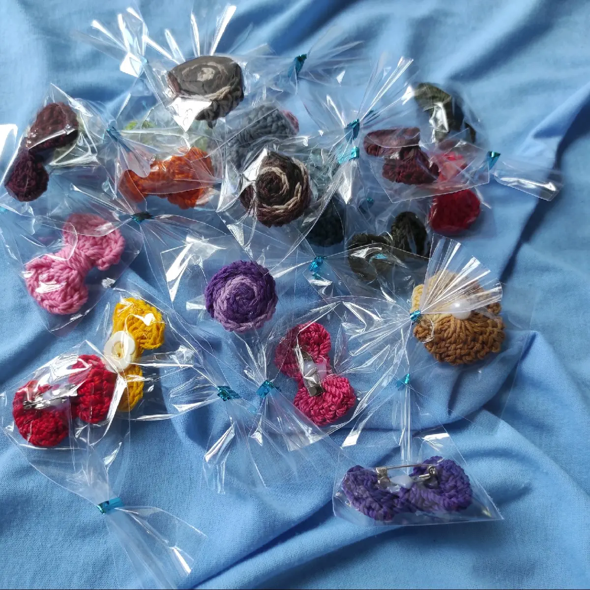 Bros Rajut handmade Beraneka warna