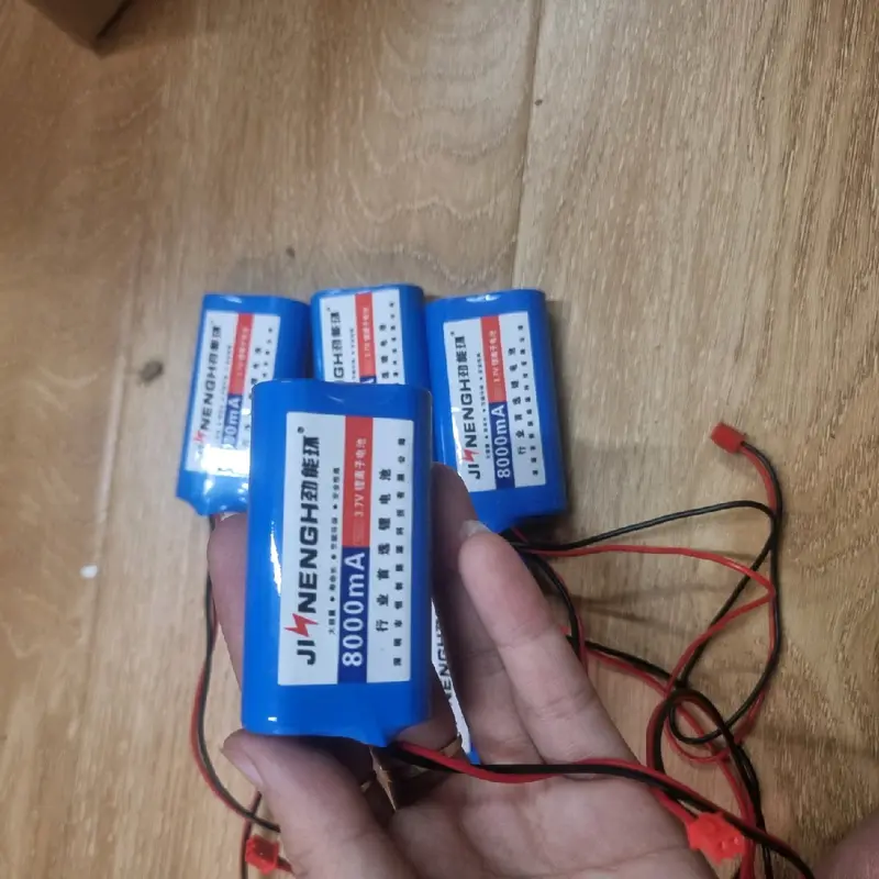 Pin 18650 3,7v - 8000mAh -- Phương Huy-- 1