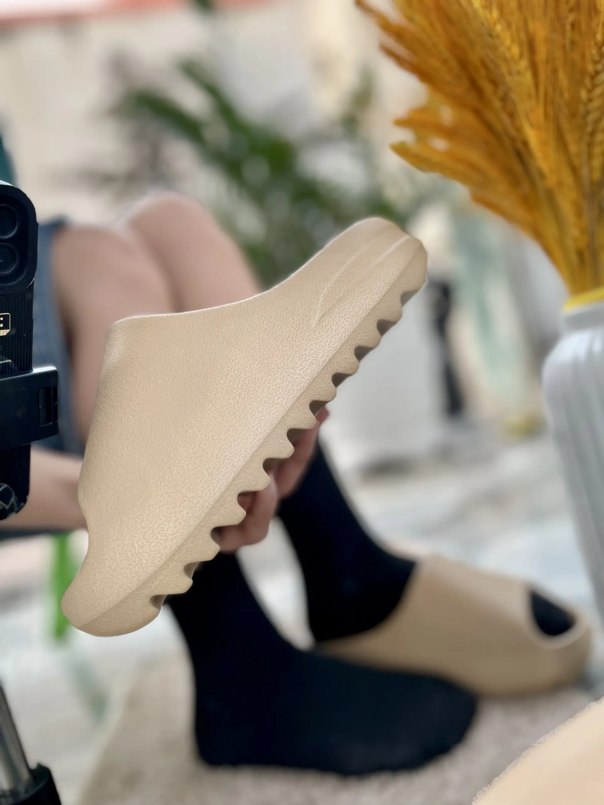 Dép bánh mì tăng chiều cao 4cm . unisex